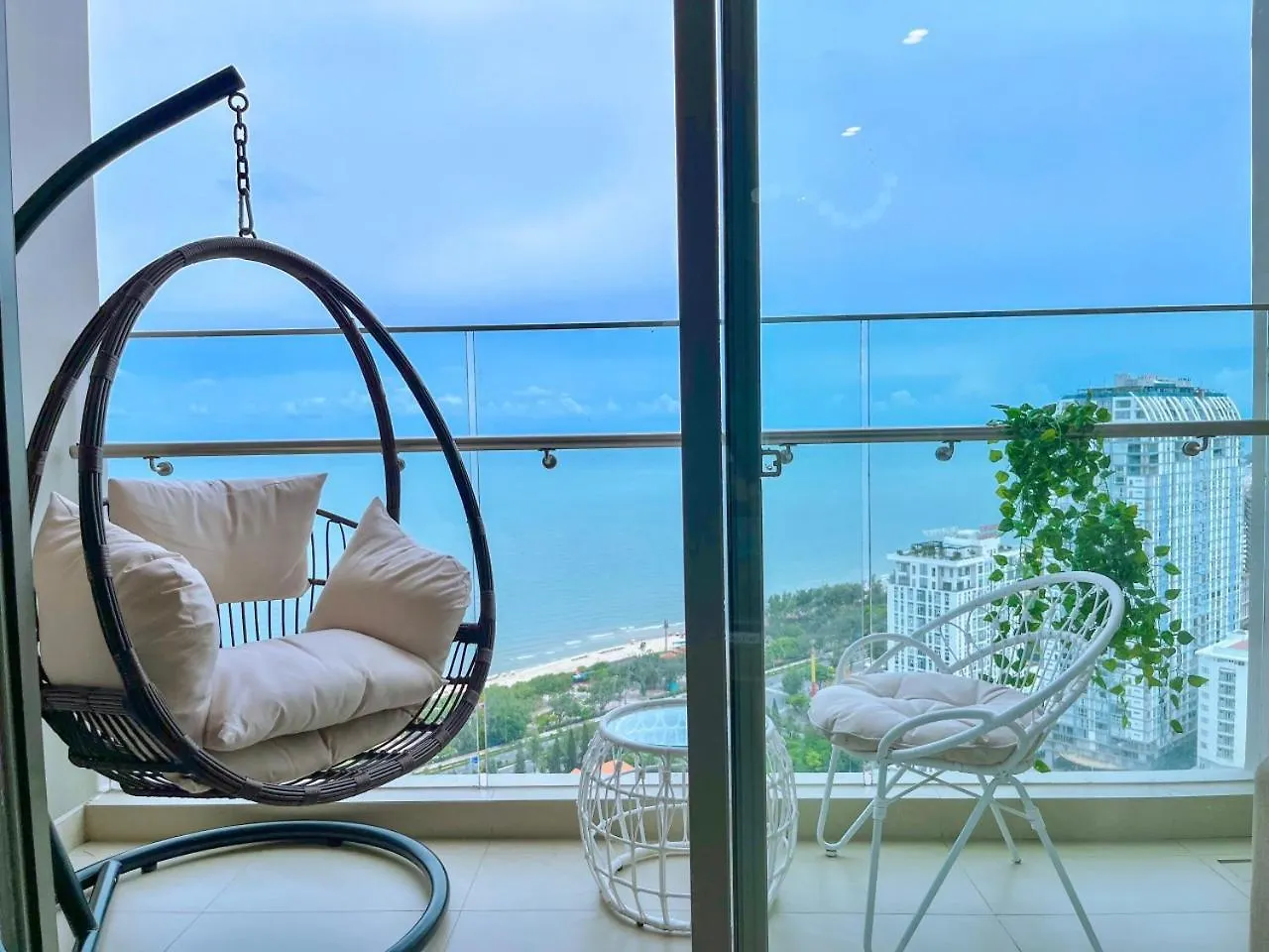 The Song Apartment Vung Tau -Helen Homestay 0*,